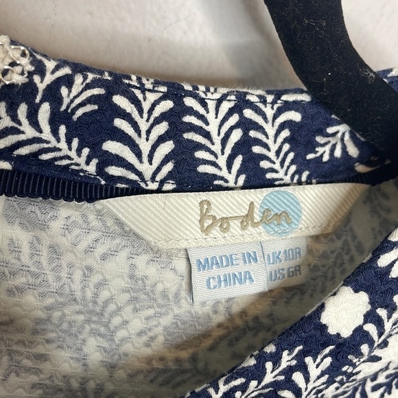 Boden | Isla Textured Blue & White Sheath Dress‎ Size 6 - Picture 4 of 6